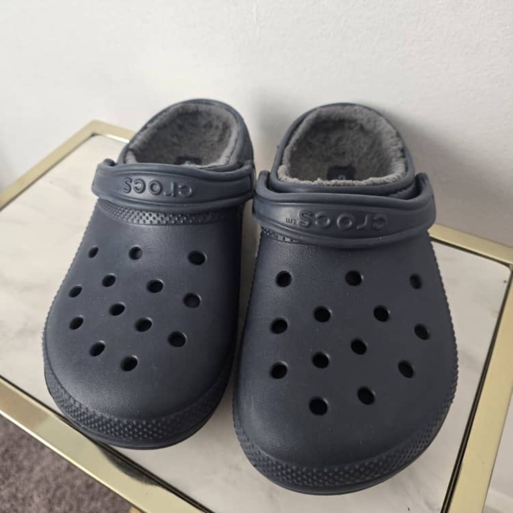 Crocs Classic Lined Clog (Navy Blue) Dual Comfort Fleece Lining Women’s Size 8